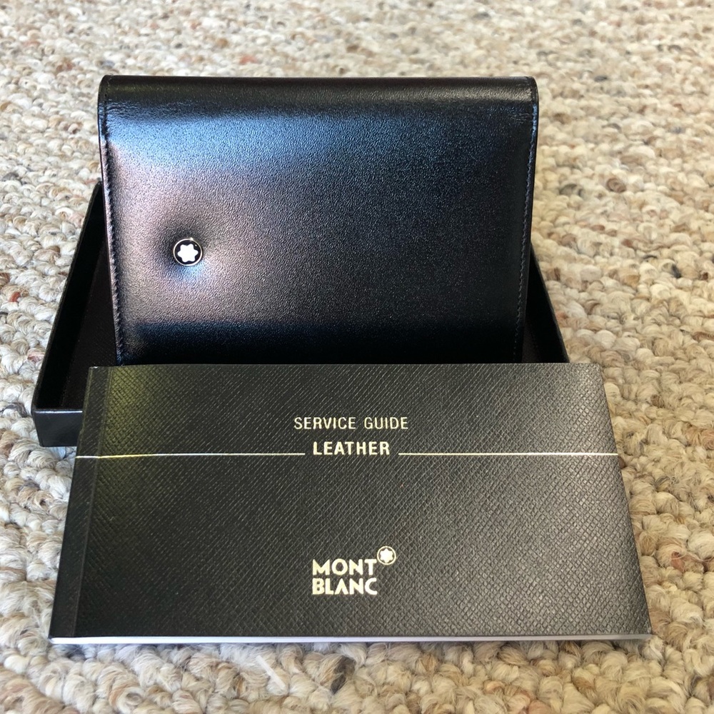 Mont Blanc wallet/card holder brand new